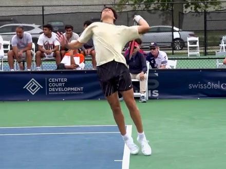 的一记灵巧 的一记灵巧